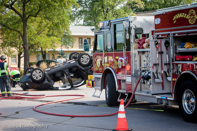 crash with rollover on Waukegan Road at  Topps Lane in Glenview, IL 9-4-12